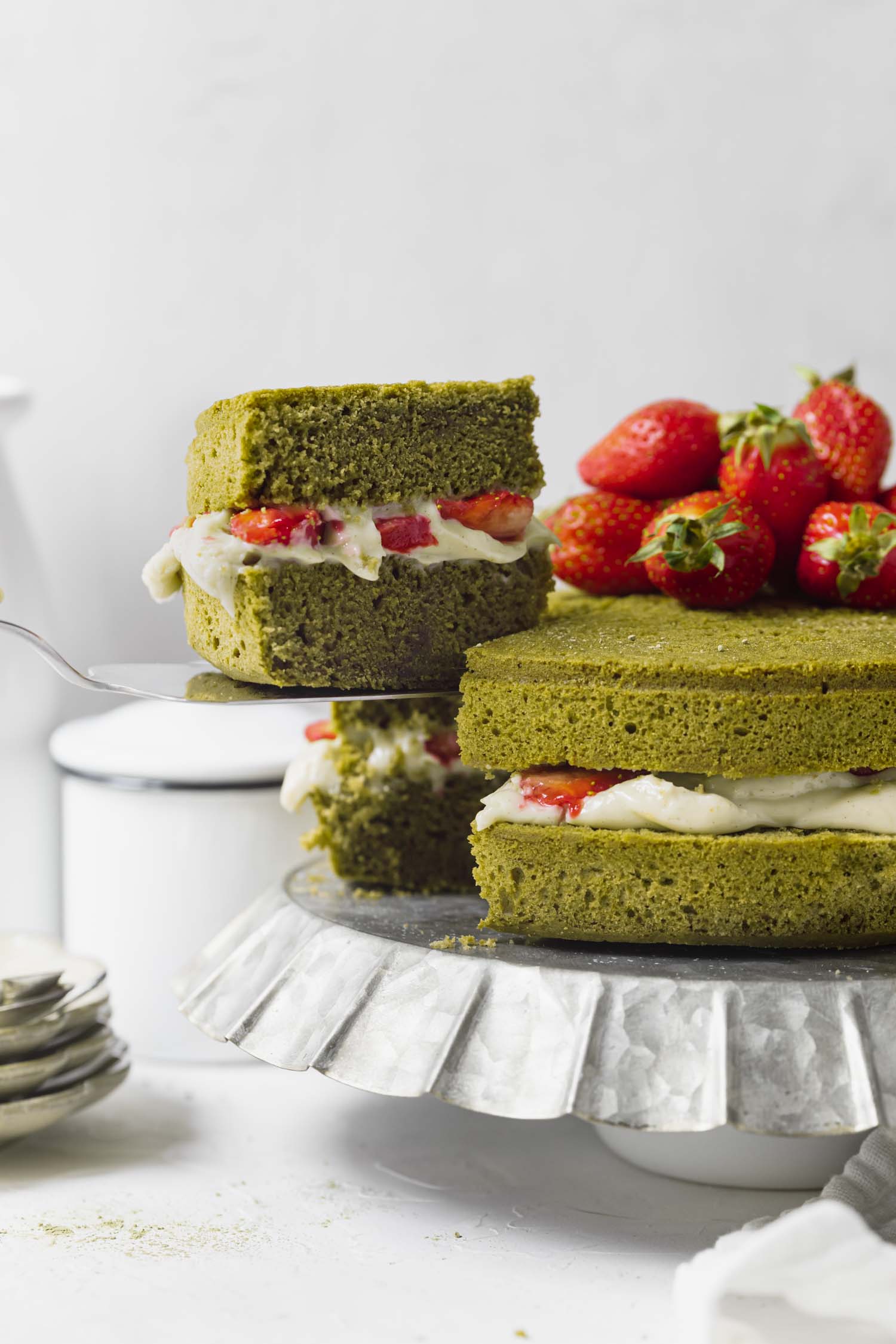 Gateau Vegan Au The Matcha Fraises Et Creme Vanillee